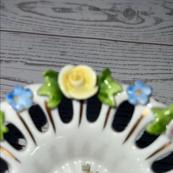 Vintage Floral Porcelain Decorative Bowl - Picture 4 of 7